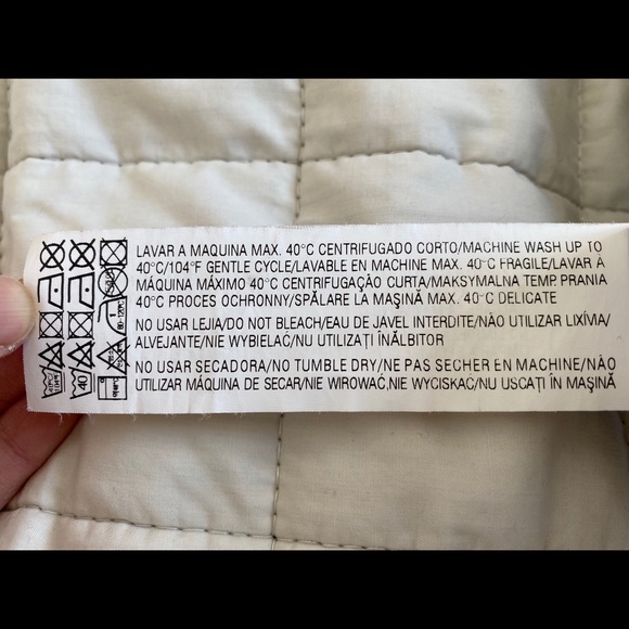 Pull & Bear Light bomber jacket black/white print - Picture 9 of 10